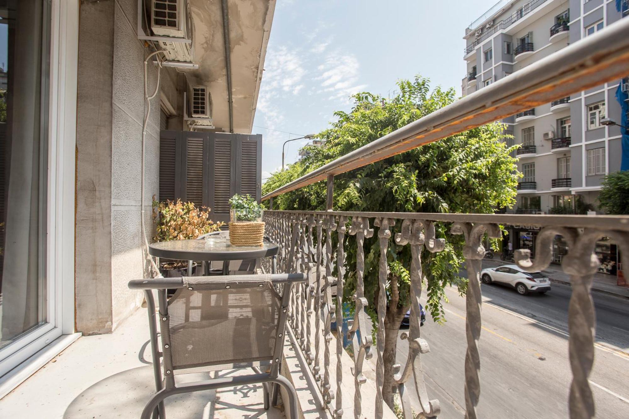 Closer "Egnatia Apartment 2" Thessaloniki Exterior foto